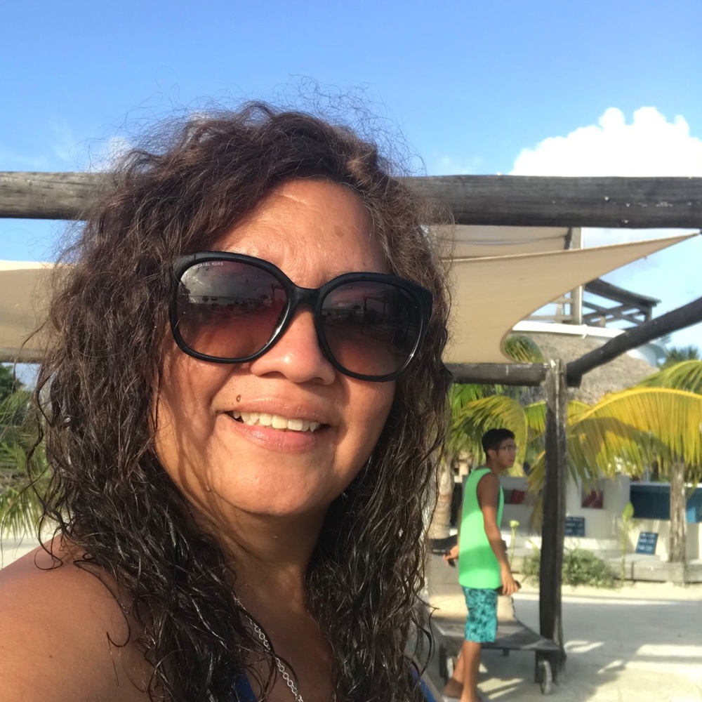 Meet your Posher, Maria